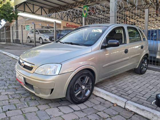 CHEVROLET CORSA 1.4 MPFI MAXX 8V FLEX 4P MANUAL CHEVROLET CORSA 1.4 MPFI MAXX 8V FLEX 4P MANUAL